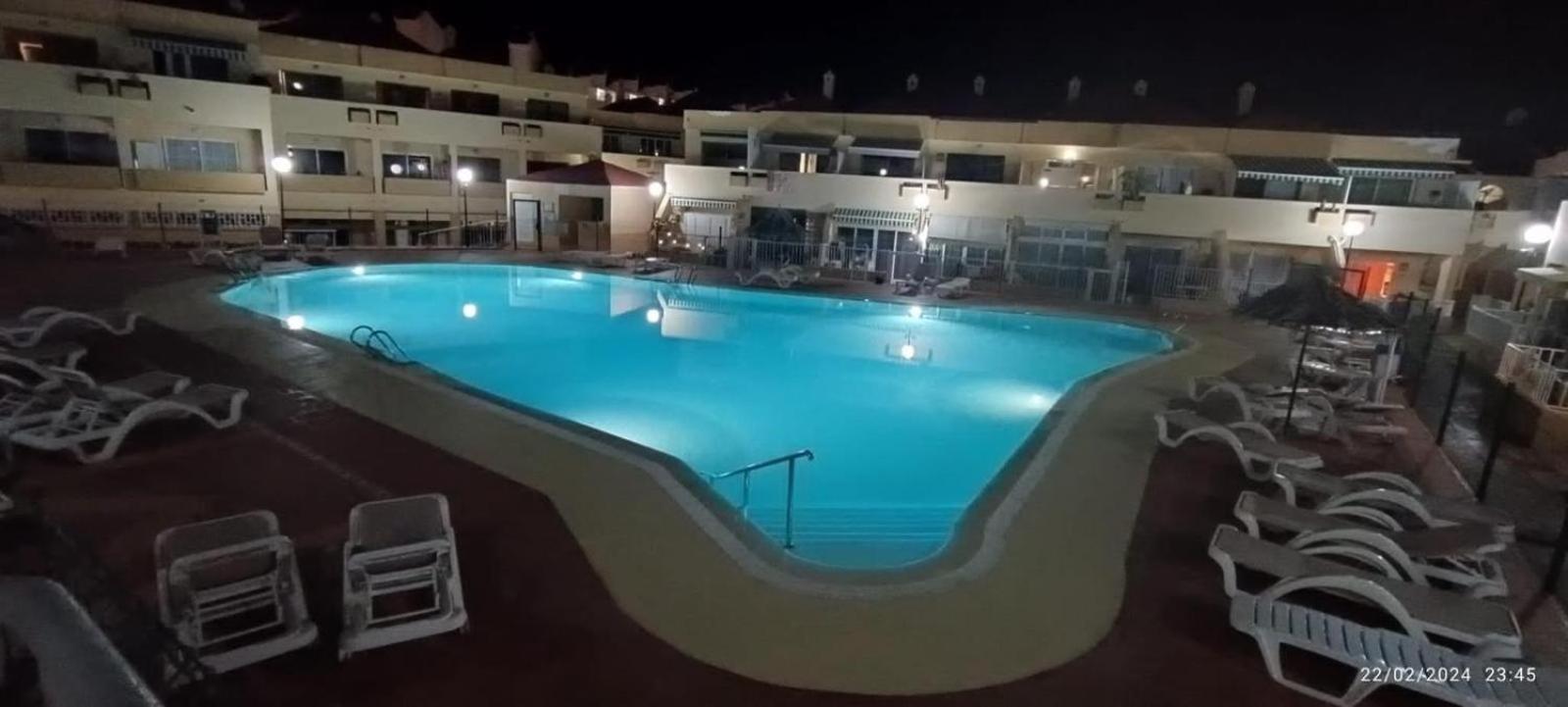 אדחה Sunny Pool View & Airco Apartament Symon Mareverde מראה חיצוני תמונה
