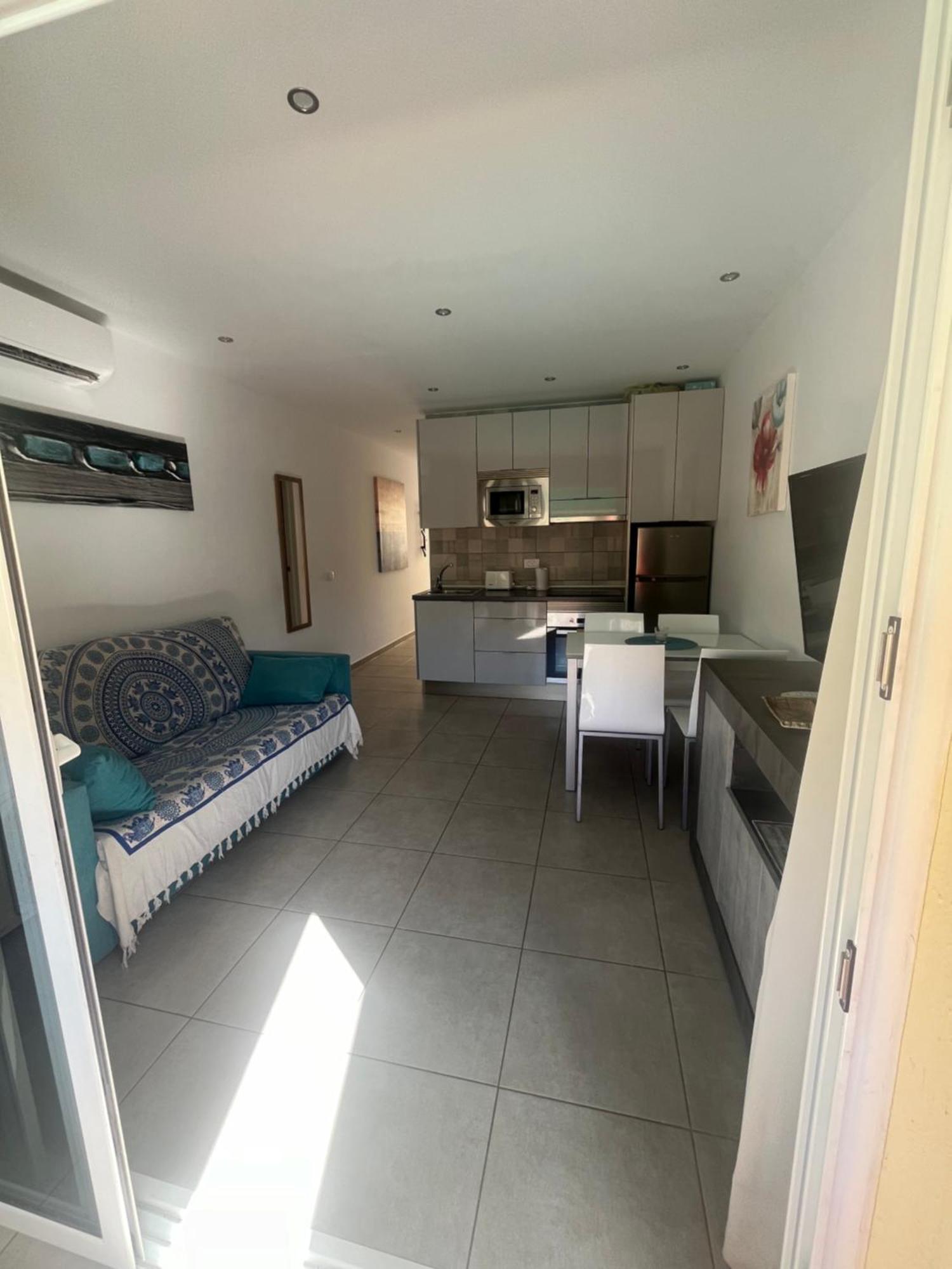 אדחה Sunny Pool View & Airco Apartament Symon Mareverde מראה חיצוני תמונה