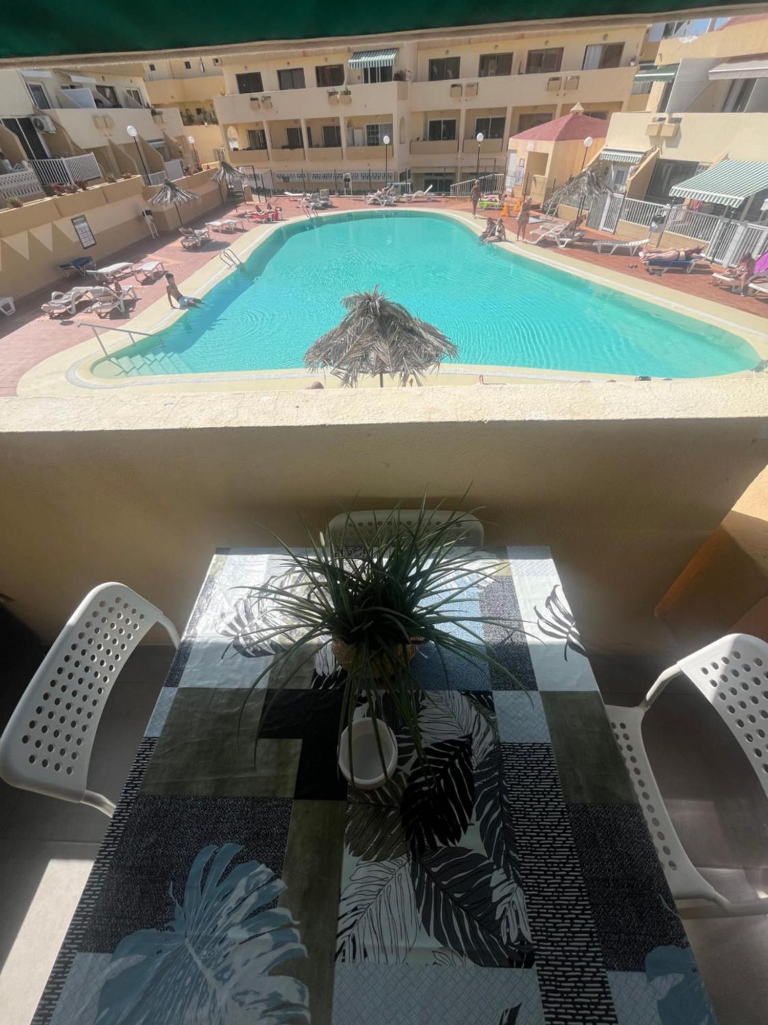 אדחה Sunny Pool View & Airco Apartament Symon Mareverde מראה חיצוני תמונה